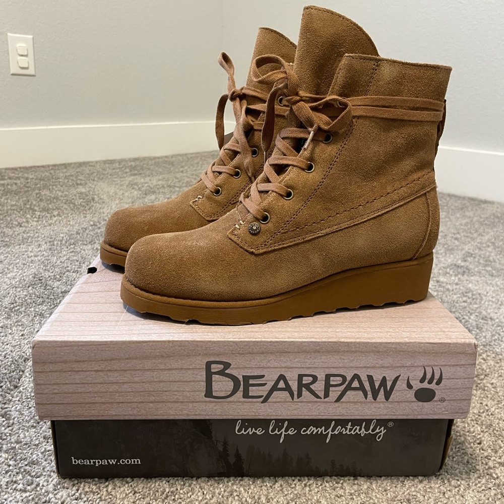 NIB BearPaw Krista Boot - Hickory II - Sz 8 W